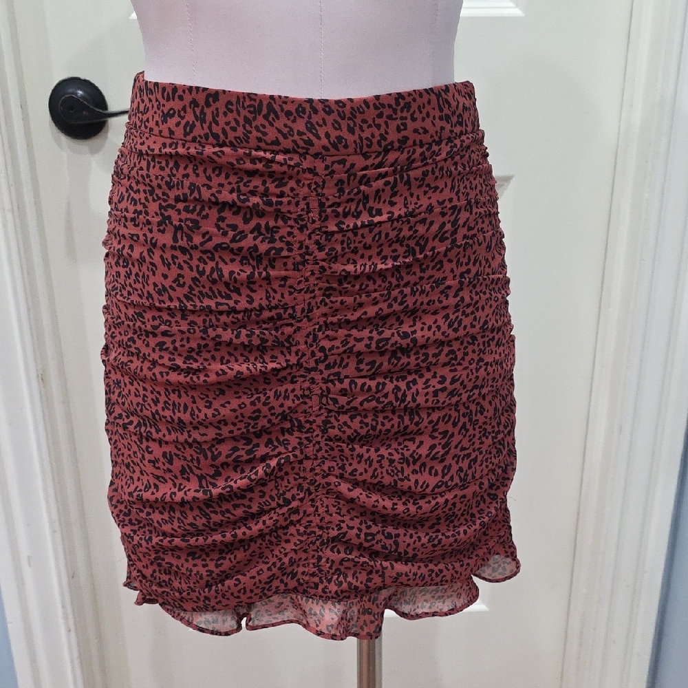 Le Lis Red Bubble Mini Skirt Ruched Night Out
